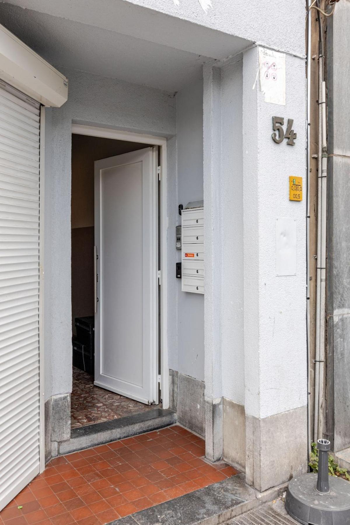 Cosy Appartement Met Tuin In Centrum Antwerpen Gratis Parking Free Parking! Bagian luar foto