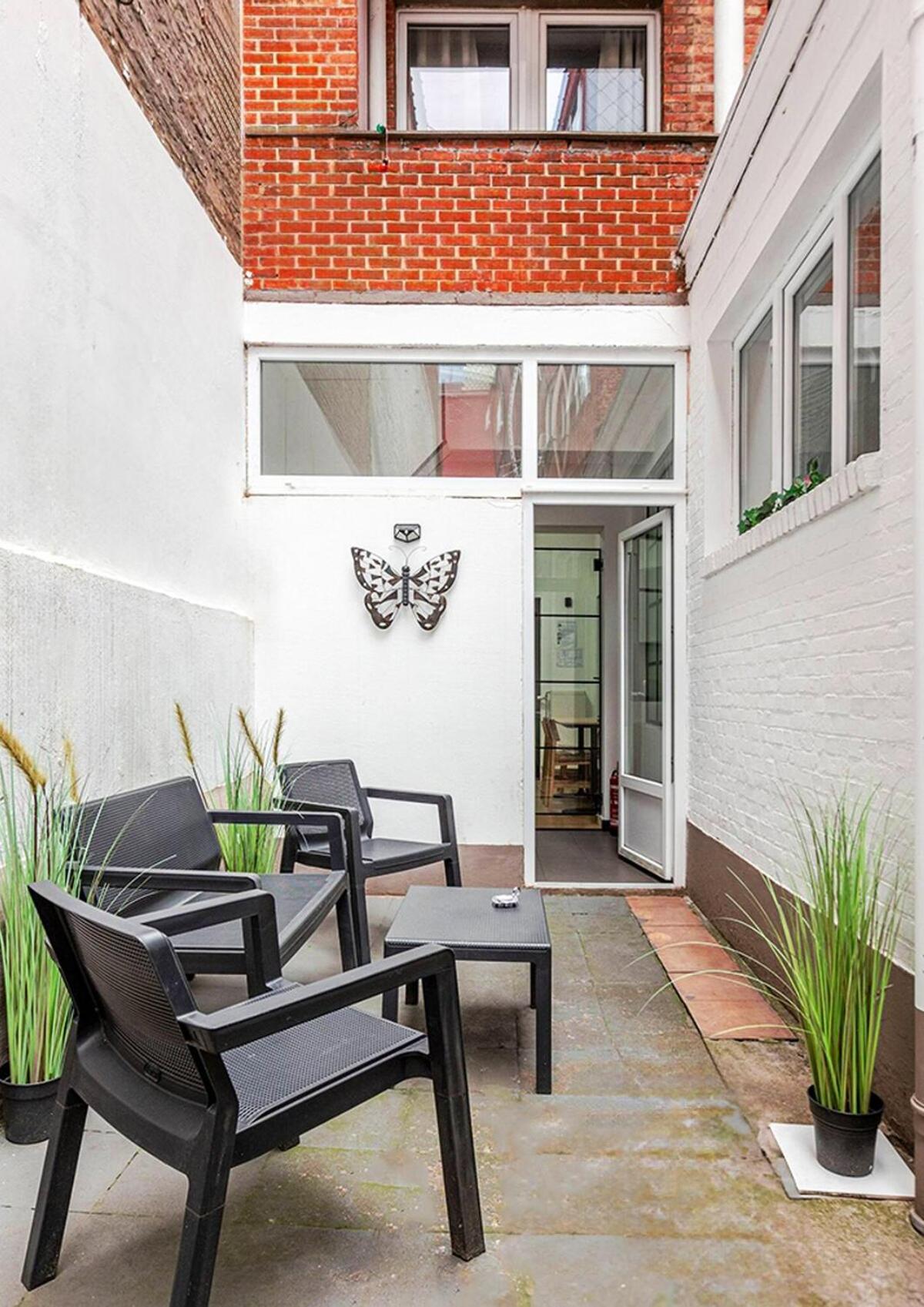 Cosy Appartement Met Tuin In Centrum Antwerpen Gratis Parking Free Parking! Bagian luar foto